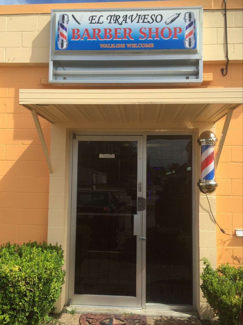 El Travieso Barbershop | 1305 Aldine Mail Rte Rd, Houston, TX 77039, USA | Phone: (832) 598-2463