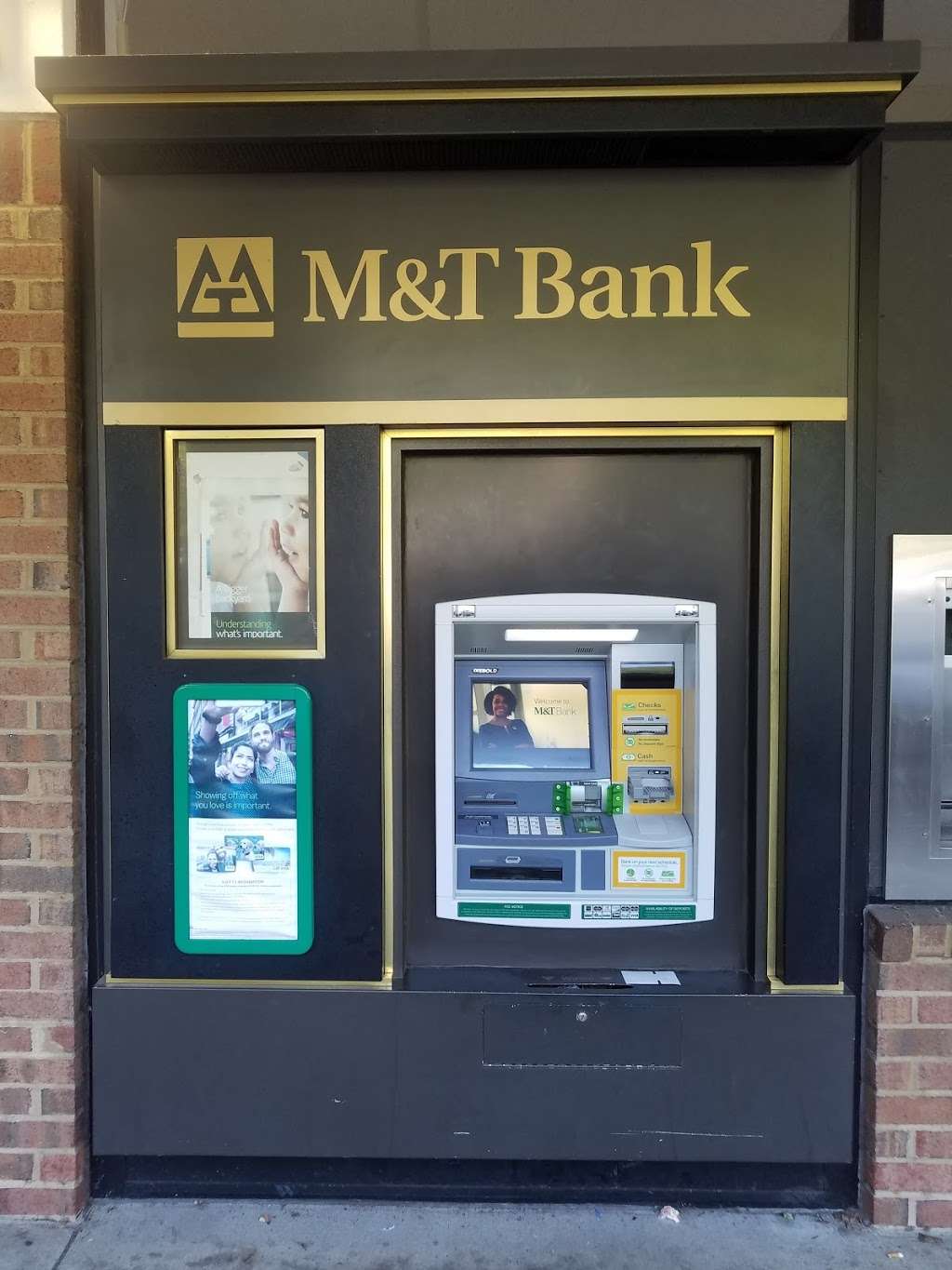 M&T Bank | 7857 Heritage Dr, Annandale, VA 22003 | Phone: (703) 941-5900