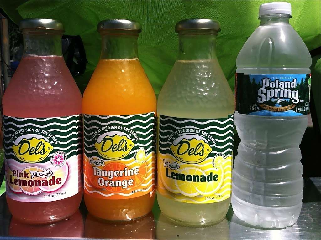 Dels Lemonade | 93 Ripley Rd, Cohasset, MA 02025, USA | Phone: (781) 718-1944