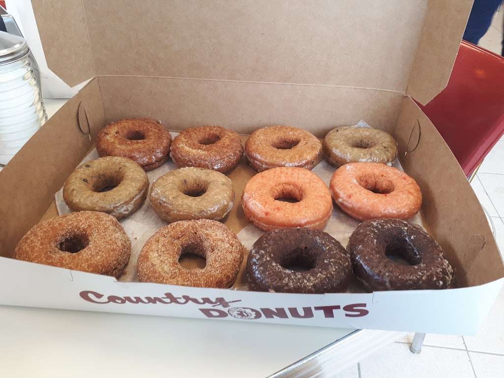 Original Country Donuts | 3091 Hwy 20 #101, Elgin, IL 60124, USA | Phone: (847) 488-1900