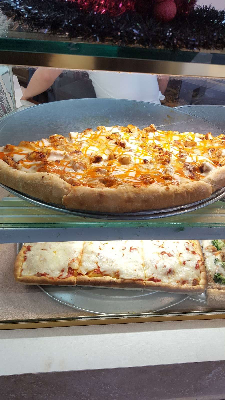 Sandys Pizza | 322 Rues Ln, East Brunswick, NJ 08816, USA | Phone: (732) 254-1313
