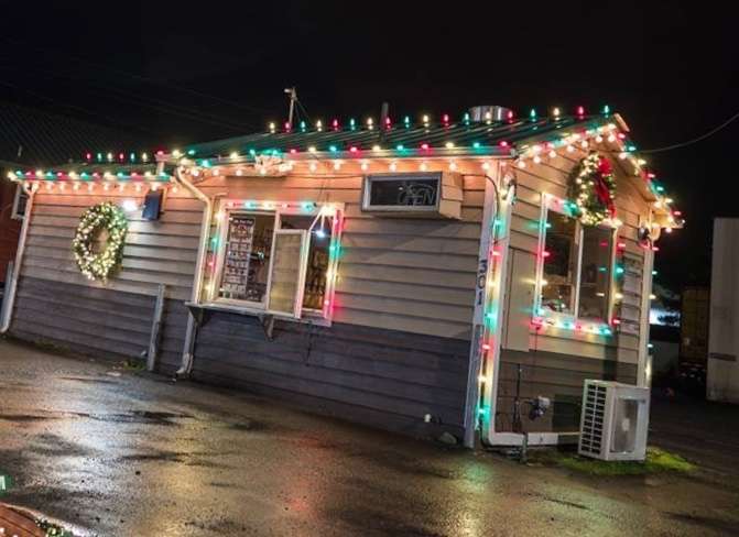 Christmas Lights Installation Mead, CO | 2860 Airport Dr, Erie, CO 80516 | Phone: (720) 573-2333