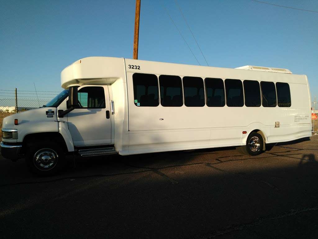 American Explorer Motorcoach | 1701 E Elwood St, Phoenix, AZ 85040, USA | Phone: (480) 558-0606