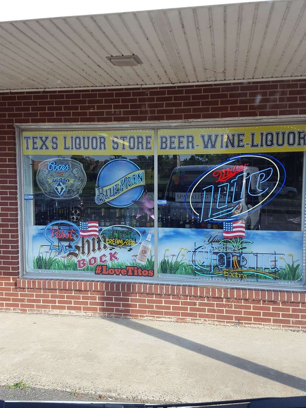 Texs Liquor Store | 1157 US-202, Somerville, NJ 08876, USA | Phone: (908) 722-2575
