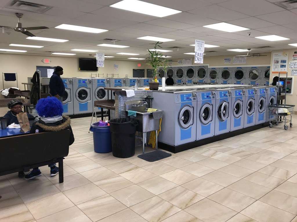 Delmar Laundromat | 1888 Delmar Dr, Folcroft, PA 19032, USA | Phone: (484) 494-1181