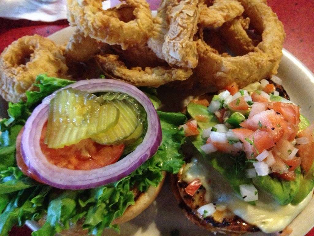 Lone Star Grill | 3435 TX-146, Bacliff, TX 77518, USA | Phone: (832) 864-3788