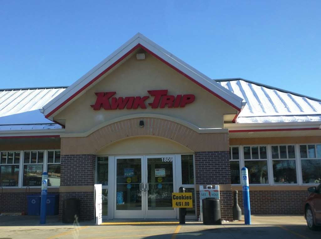 Kwik Trip #373 | 1809 W St Paul Ave, Waukesha, WI 53188, USA | Phone: (262) 547-1450