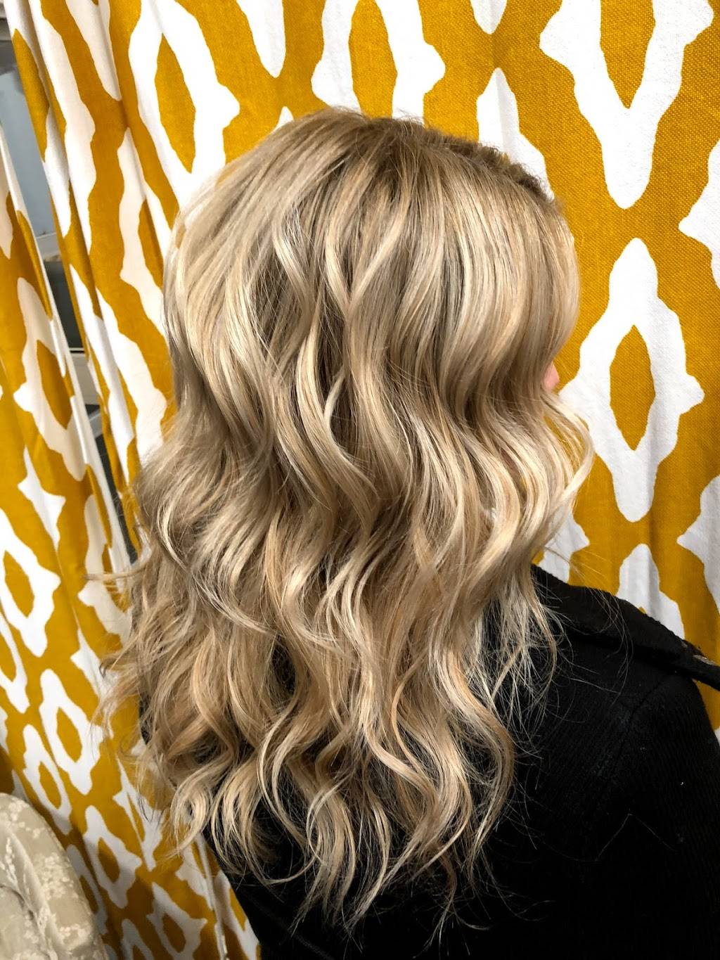 Blondinator Paige | 5601 Brodie Ln #1000, Austin, TX 78745, USA | Phone: (512) 361-1352