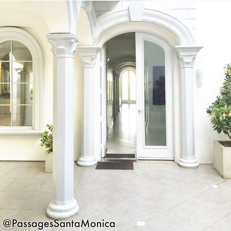 Passages Santa Monica Sober Living | 609 Palisades Beach Rd, Santa Monica, CA 90402 | Phone: (866) 589-1016