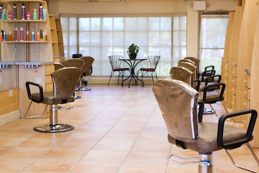 Barberia Salon | 939 Edgewater Blvd E, Foster City, CA 94404, USA | Phone: (650) 349-2414