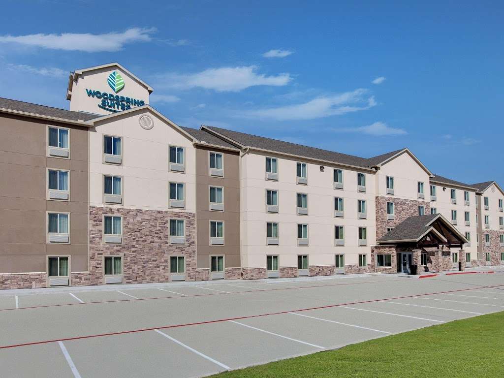 WoodSpring Suites Houston Northwest | 5350 W. Sam Houston Pkwy, North, Houston, TX 77041, USA | Phone: (832) 844-2777