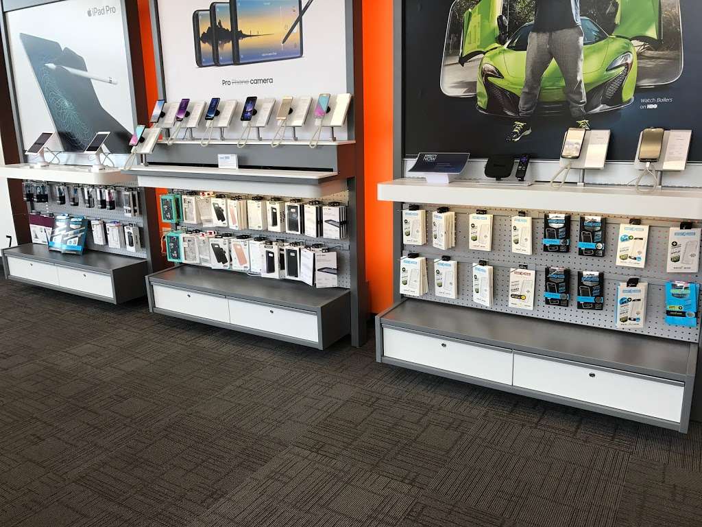 AT&T Store | 18805 Bear Valley Rd Suite 6, Apple Valley, CA 92308, USA | Phone: (760) 240-3592