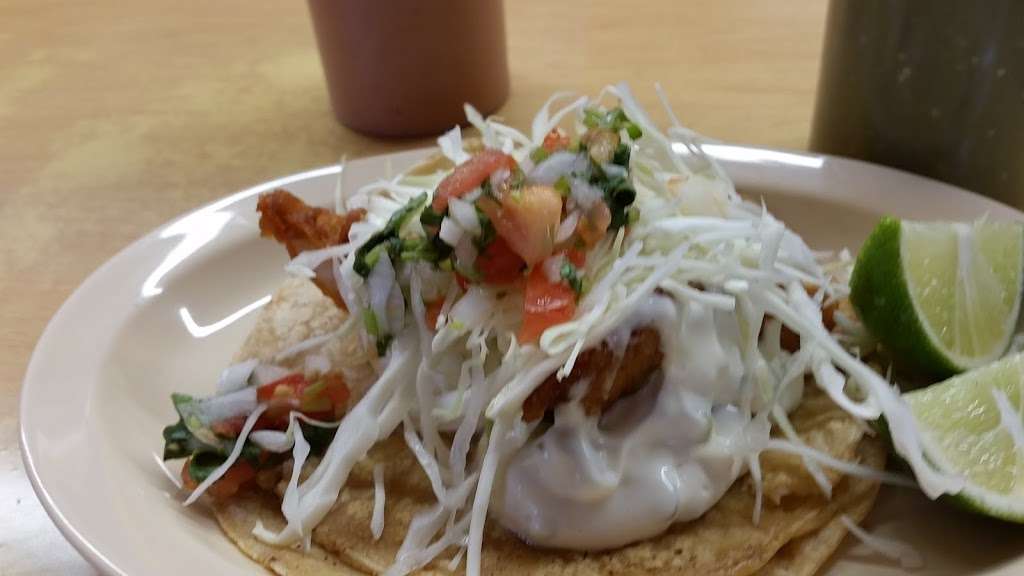 Ninas Tacos | 122 E Page St, Sycamore, IL 60178 | Phone: (815) 991-5336