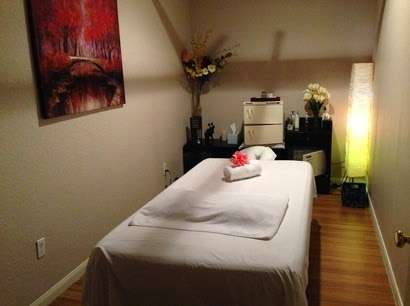 Naras Therapeutic Thai Massage and Day Spa | 9740 Barker Cypress Rd Suite 103, Cypress, TX 77429, USA | Phone: (832) 427-1101
