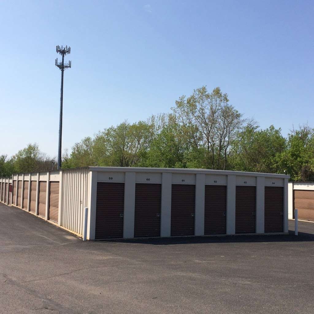 Space Management Self Storage | 920 Cog Cir, Crystal Lake, IL 60014 | Phone: (815) 540-5388