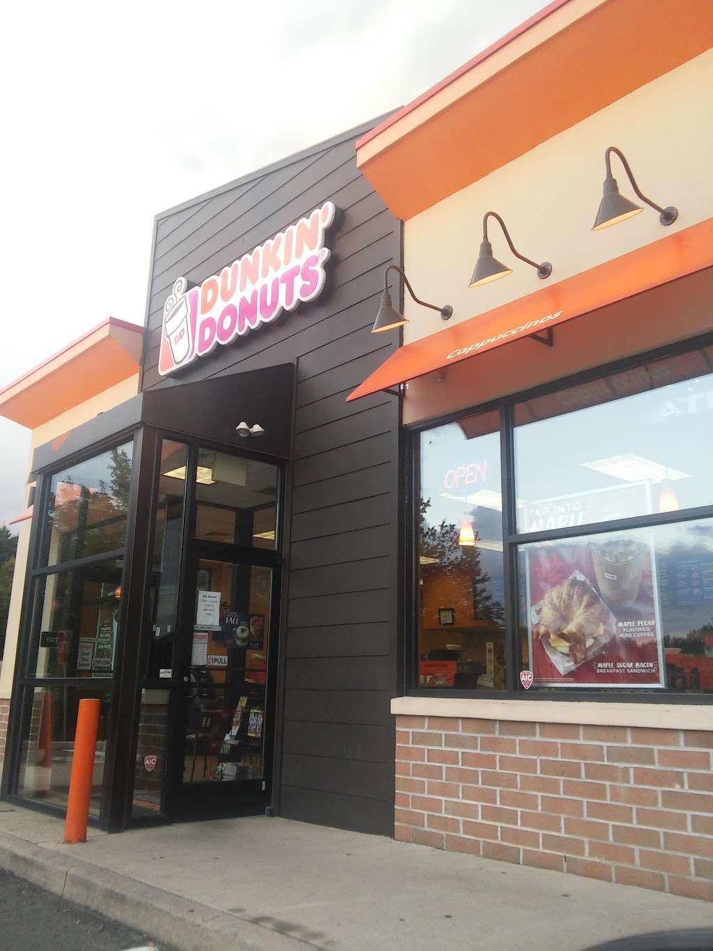 Dunkin Donuts | 3198 PA-115, Effort, PA 18330, USA | Phone: (570) 688-1114