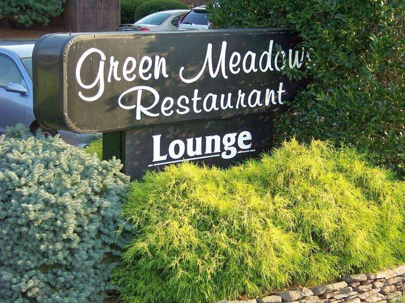 Green Meadows Restaurant | 270 NJ-34, Colts Neck, NJ 07722 | Phone: (732) 431-8755