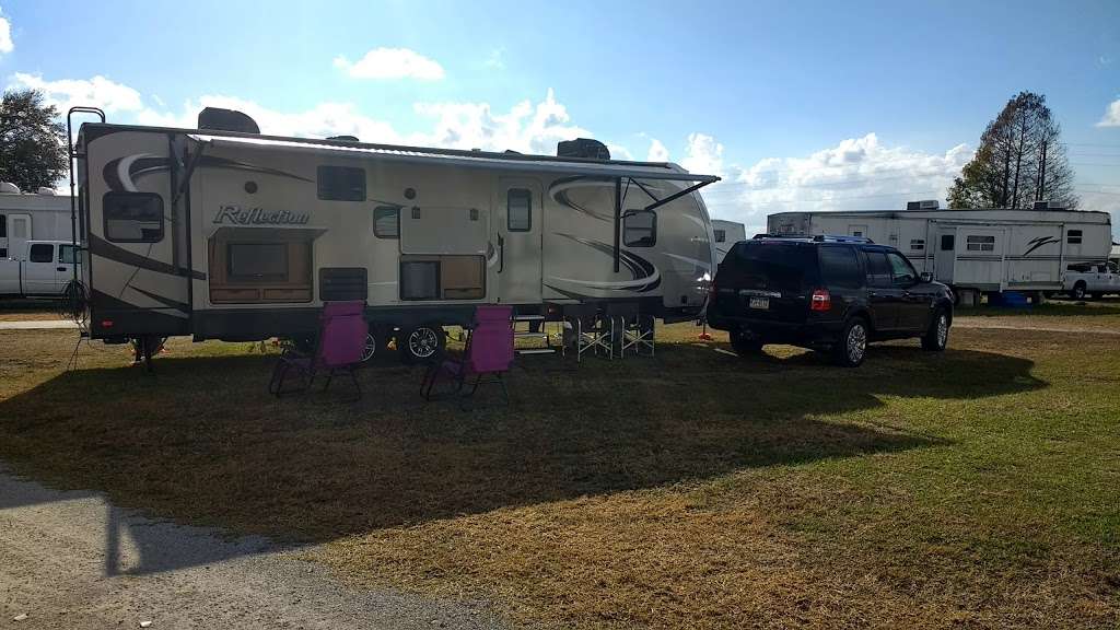 Peace Creek RV Park | 26397 US-27, Lake Wales, FL 33859 | Phone: (863) 439-5205