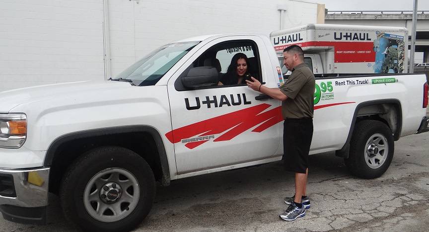 U-Haul at University Texas | 4021 N Interstate Hwy 35, Austin, TX 78722, USA | Phone: (512) 454-3543