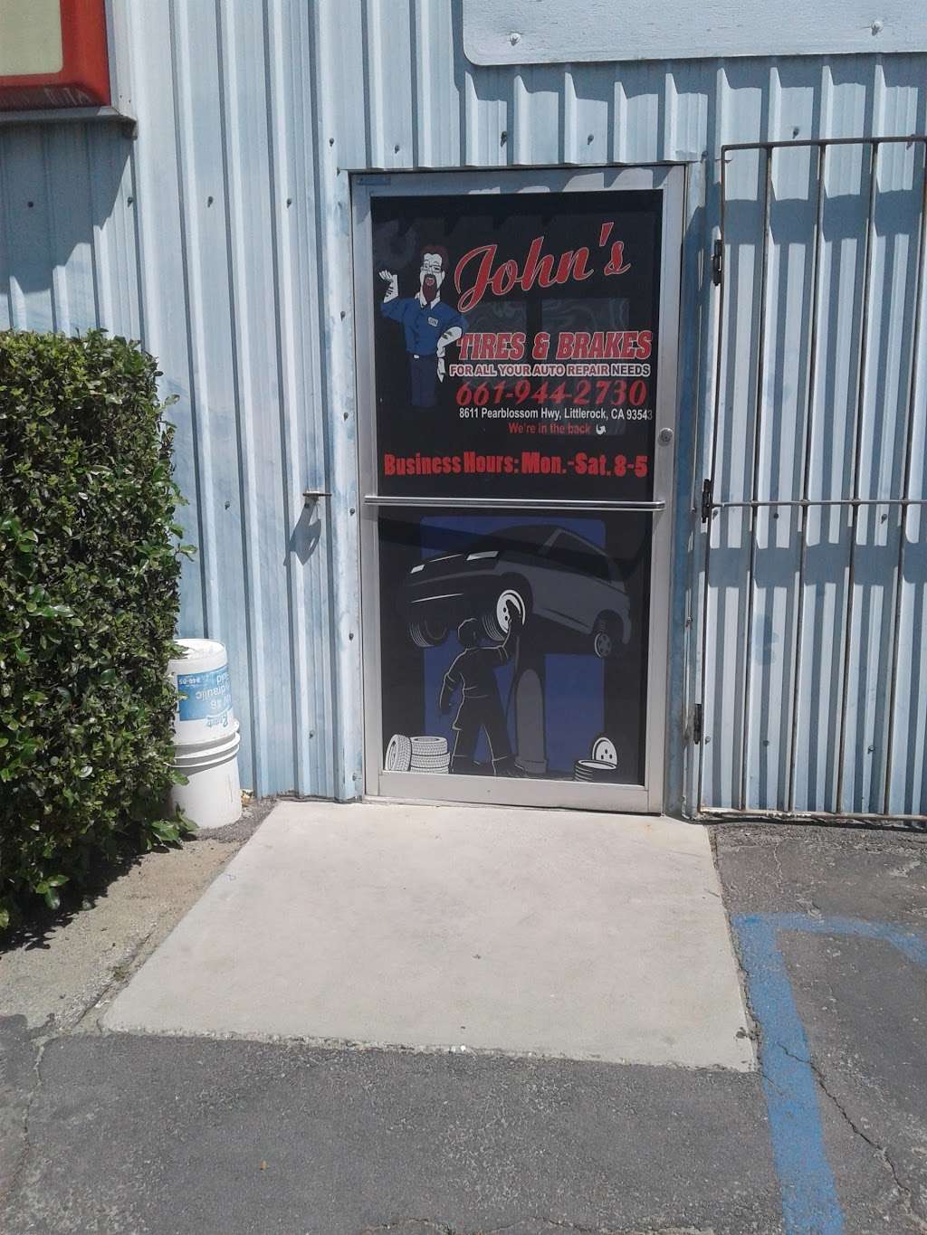 Johns Tires & Brakes | 8611 Pearblossom Hwy, Littlerock, CA 93543, USA | Phone: (661) 944-2730