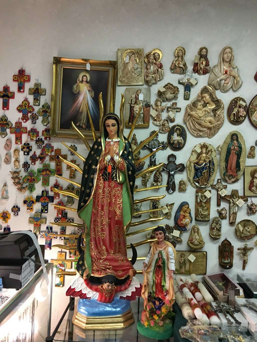 Our Lady of Guadalupe Store | 13107 W Bellfort Blvd # D, Sugar Land, TX 77478 | Phone: (281) 240-0521