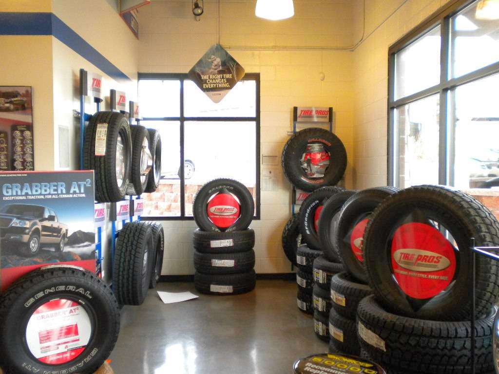 Family Tire Pros Auto Service Centers - Aurora | 22515 E Aurora Pkwy, Aurora, CO 80016, USA | Phone: (720) 870-9910