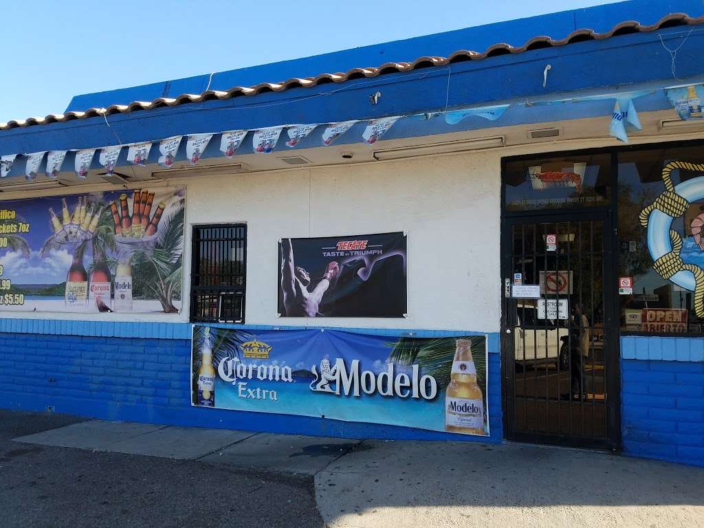 Mariscos las Islitas De Nayarit | 2119 N 35th Ave, Phoenix, AZ 85009 | Phone: (602) 272-4366