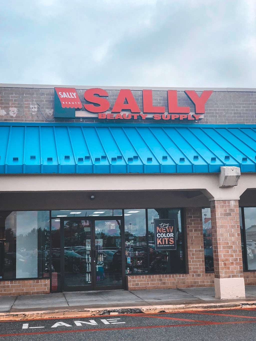 Sally Beauty | 300 Andover Street #A, Peabody, MA 01960 | Phone: (978) 532-9347