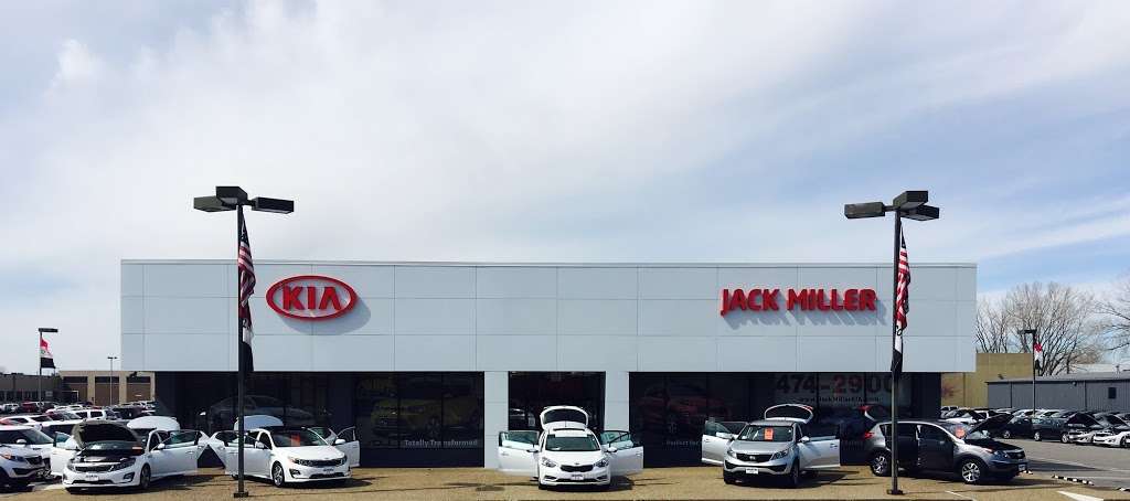 Oakes Kia | 2900 Burlington St, North Kansas City, MO 64116 | Phone: (816) 474-2900