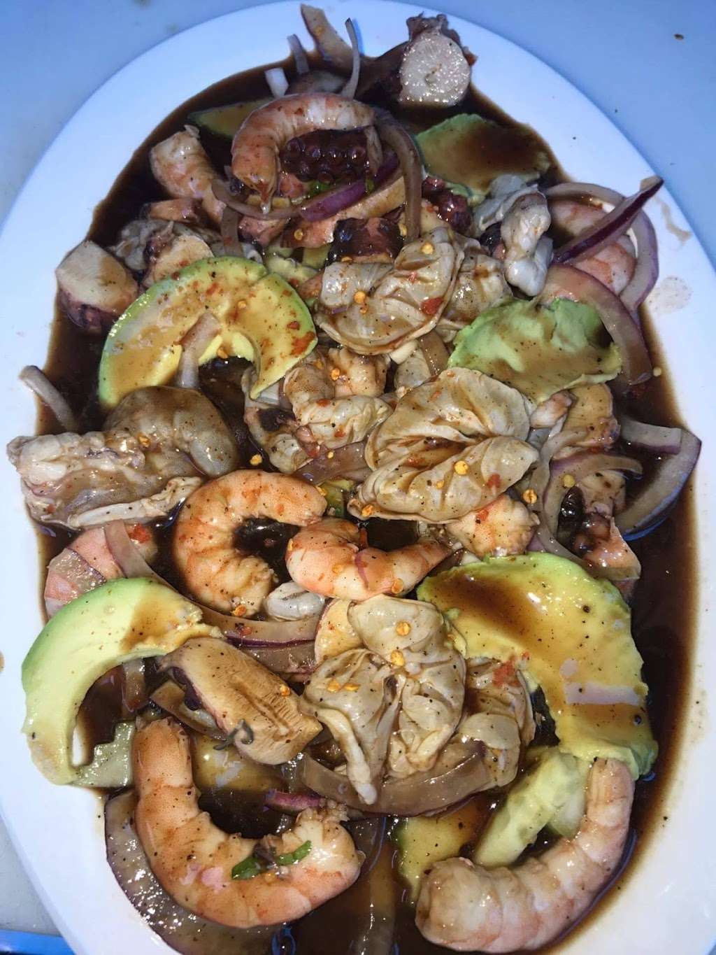 Mariscos El Pescador | 112 E Bishop St, Santa Ana, CA 92701, USA | Phone: (714) 805-3389