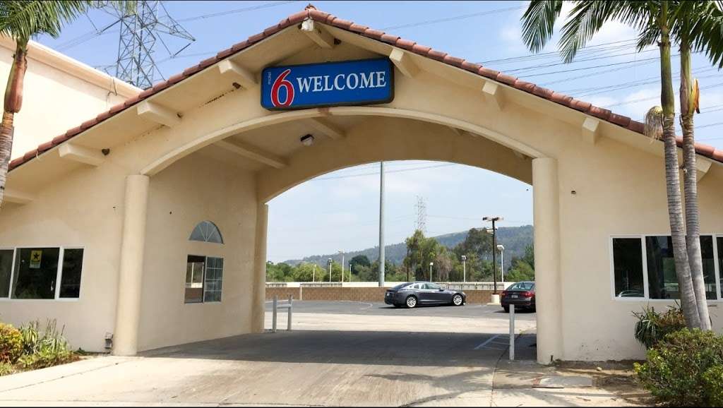 Motel 6 South El Monte / Los Angeles | 1228 North Durfee Ave., South El Monte, CA 91733 | Phone: (626) 579-4490