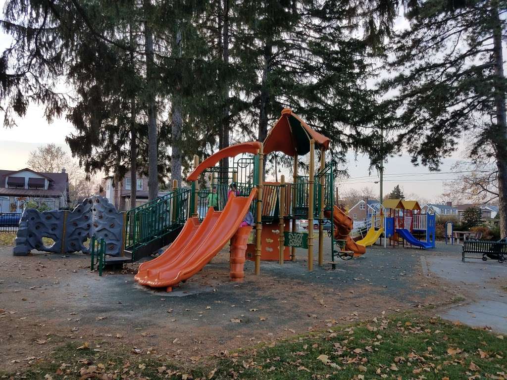 South Temple Playground | 4137 Kutztown Rd, Temple, PA 19560, USA | Phone: (484) 663-0619