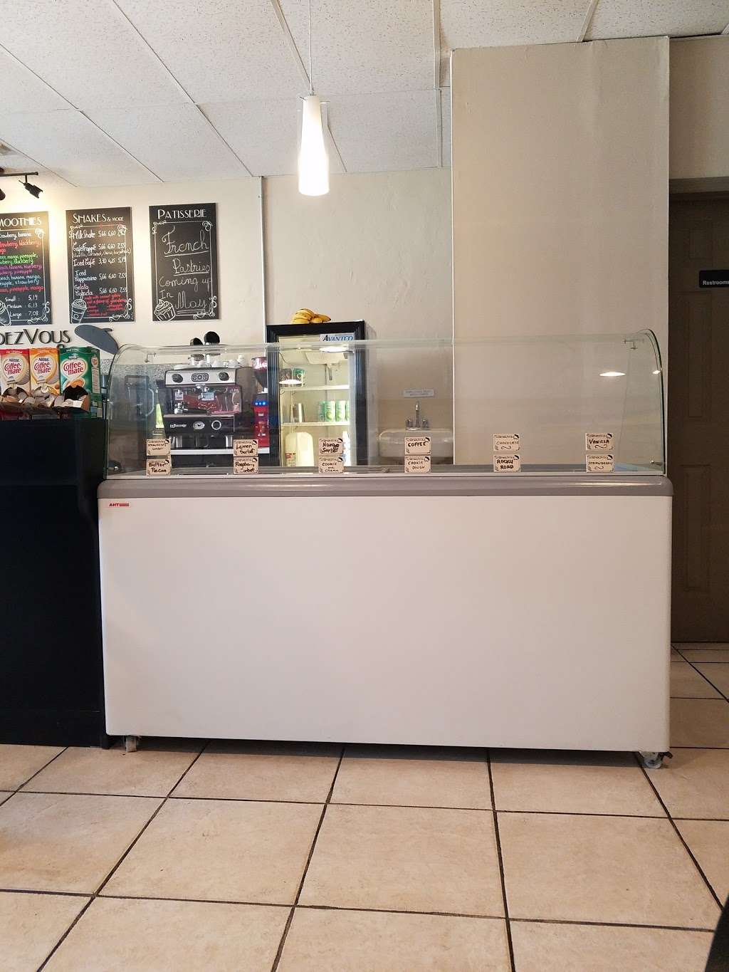 Italian Gelato Smoothies and Shakes | 2066 NE 2nd St, Deerfield Beach, FL 33441, USA | Phone: (954) 482-0090