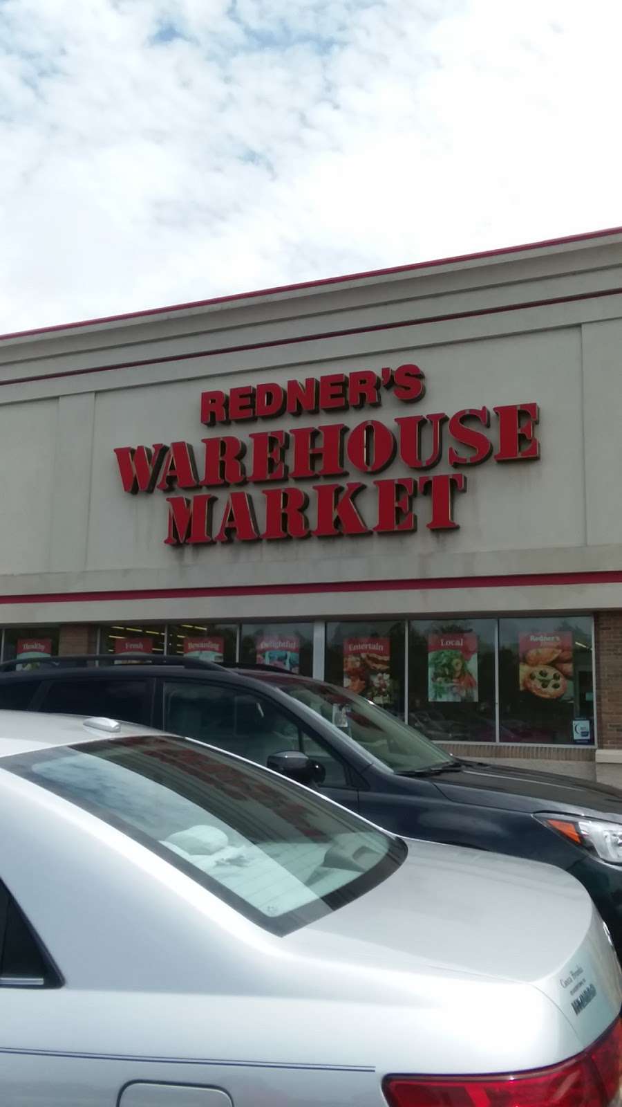 Redners Markets,Inc. | 701 S West End Blvd, Quakertown, PA 18951, USA | Phone: (215) 529-9811