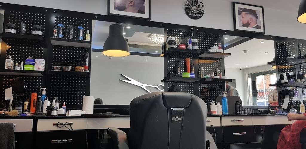 Friends Barber | 84 Longbridge Rd, Barking IG11 8SF, UK