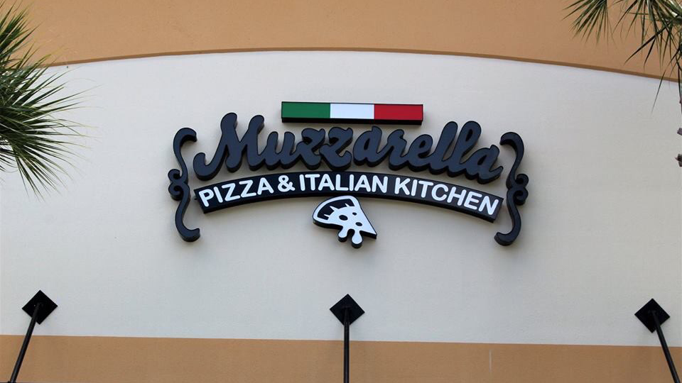 Muzzarella Pizza & Italian Kitchen | 7780 Lake Underhill Rd suite 108, Orlando, FL 32822, USA | Phone: (407) 930-1102