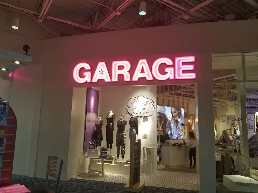 Garage | 1700 Sawgrass Mills Cir, Sunrise, FL 33323, USA