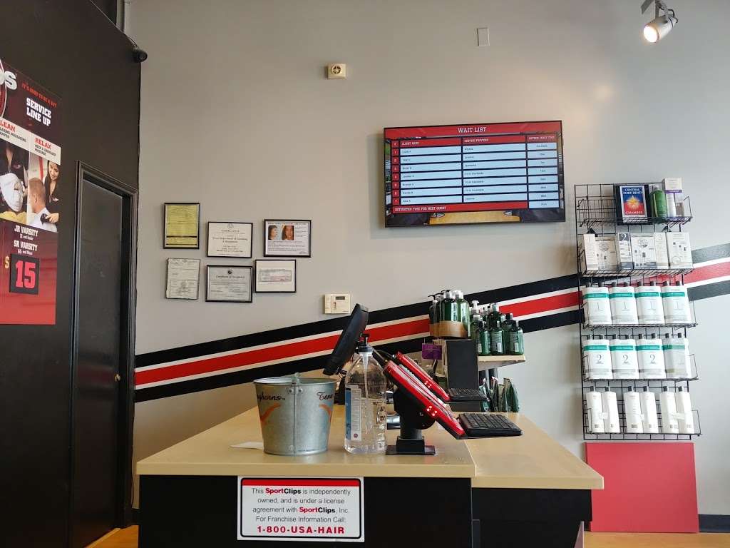 Sport Clips Haircuts of Brazos Town Center- Rosenberg | 24004 Southwest Fwy Ste. 202, Rosenberg, TX 77471, USA | Phone: (832) 595-0222