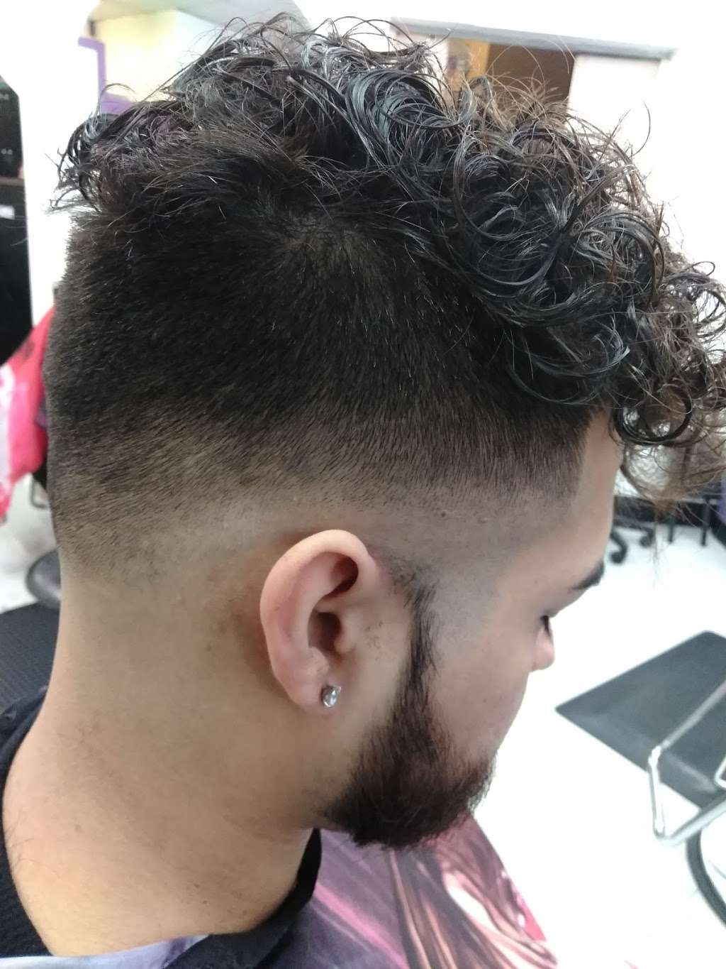 Royal Cuts | 6311 Wurzbach Rd, San Antonio, TX 78240, USA | Phone: (210) 767-8949