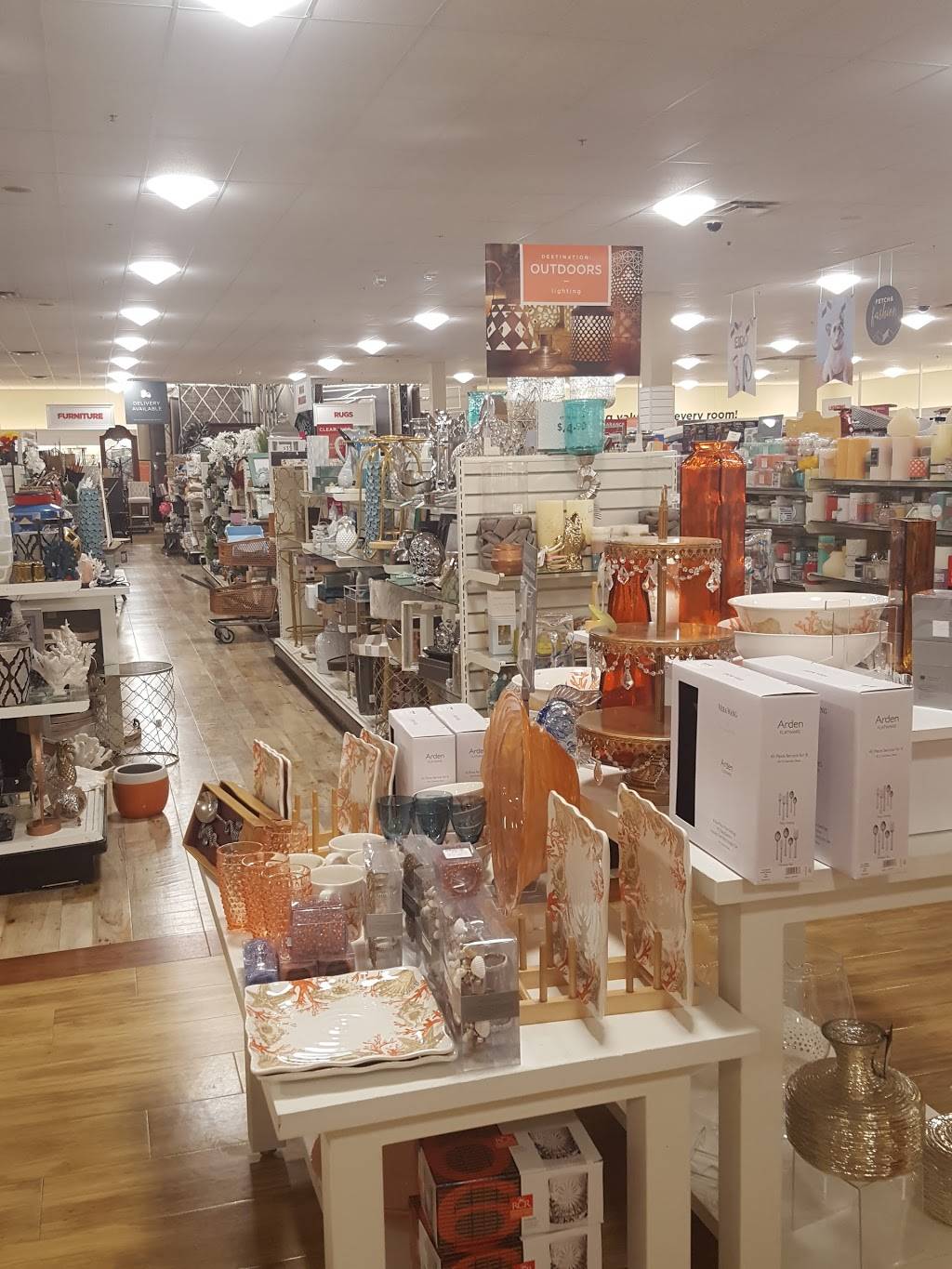 HomeGoods | 8200 Renaissance Pkwy, Durham, NC 27713, USA | Phone: (919) 806-5421