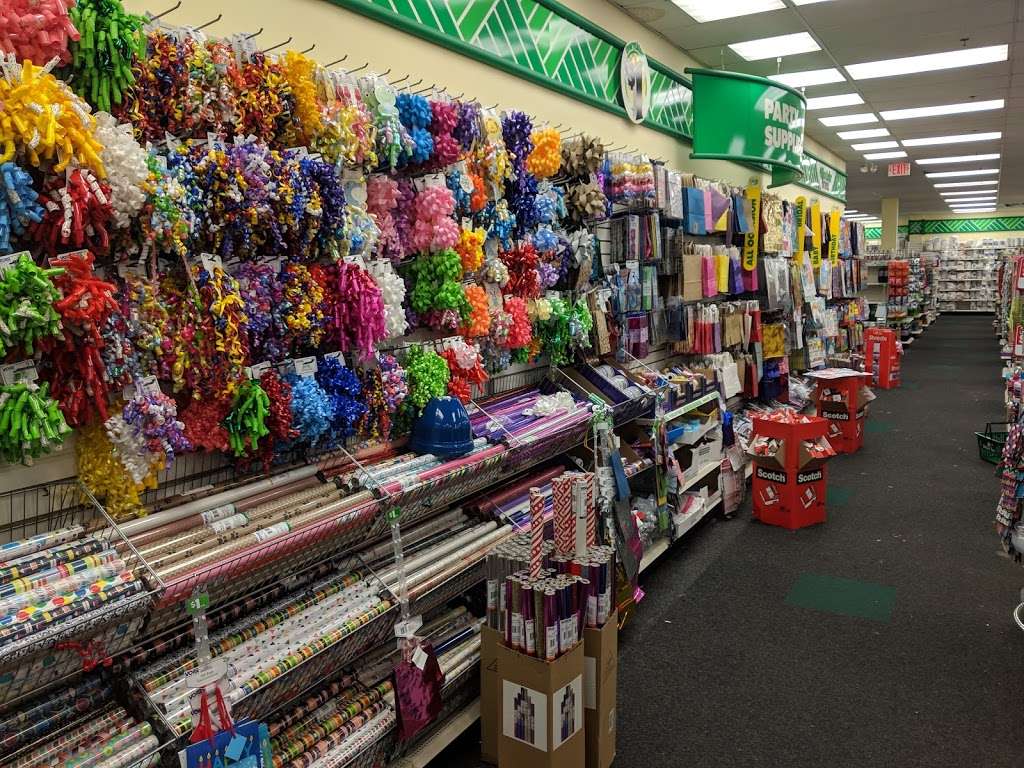 Dollar Tree | 963 Beards Hill Rd, Aberdeen, MD 21001 | Phone: (410) 297-8236