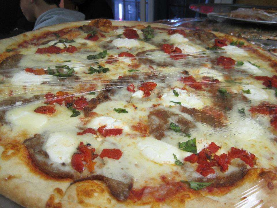 Italian Connection Pizza | 55 W Shore Ave, Dumont, NJ 07628, USA | Phone: (201) 385-2226