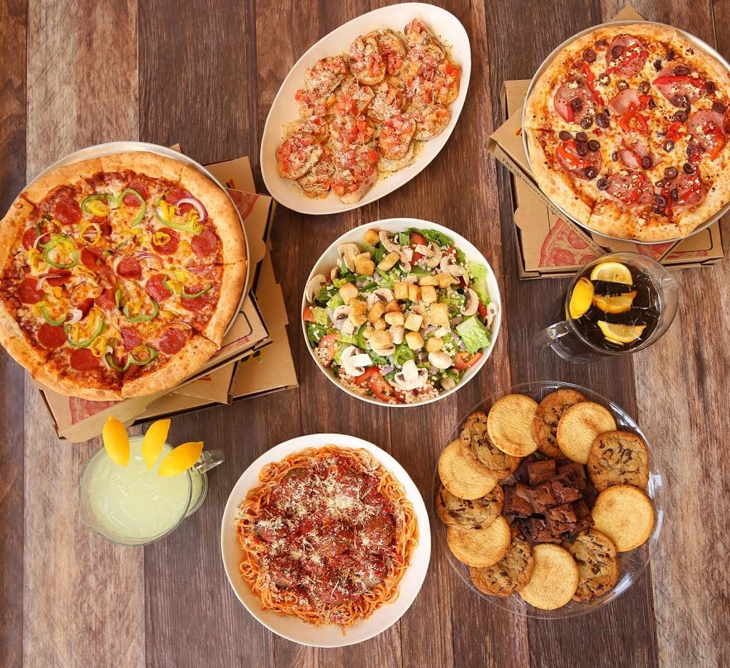 Rotolos Pizzeria | 102 Woodland Hwy #5, Belle Chasse, LA 70037, USA | Phone: (504) 433-7100