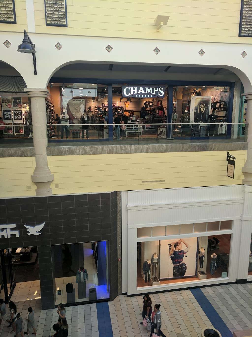 Champs Sports | 3301 E Main St Ste 2361, Ventura, CA 93003, USA | Phone: (805) 339-0367