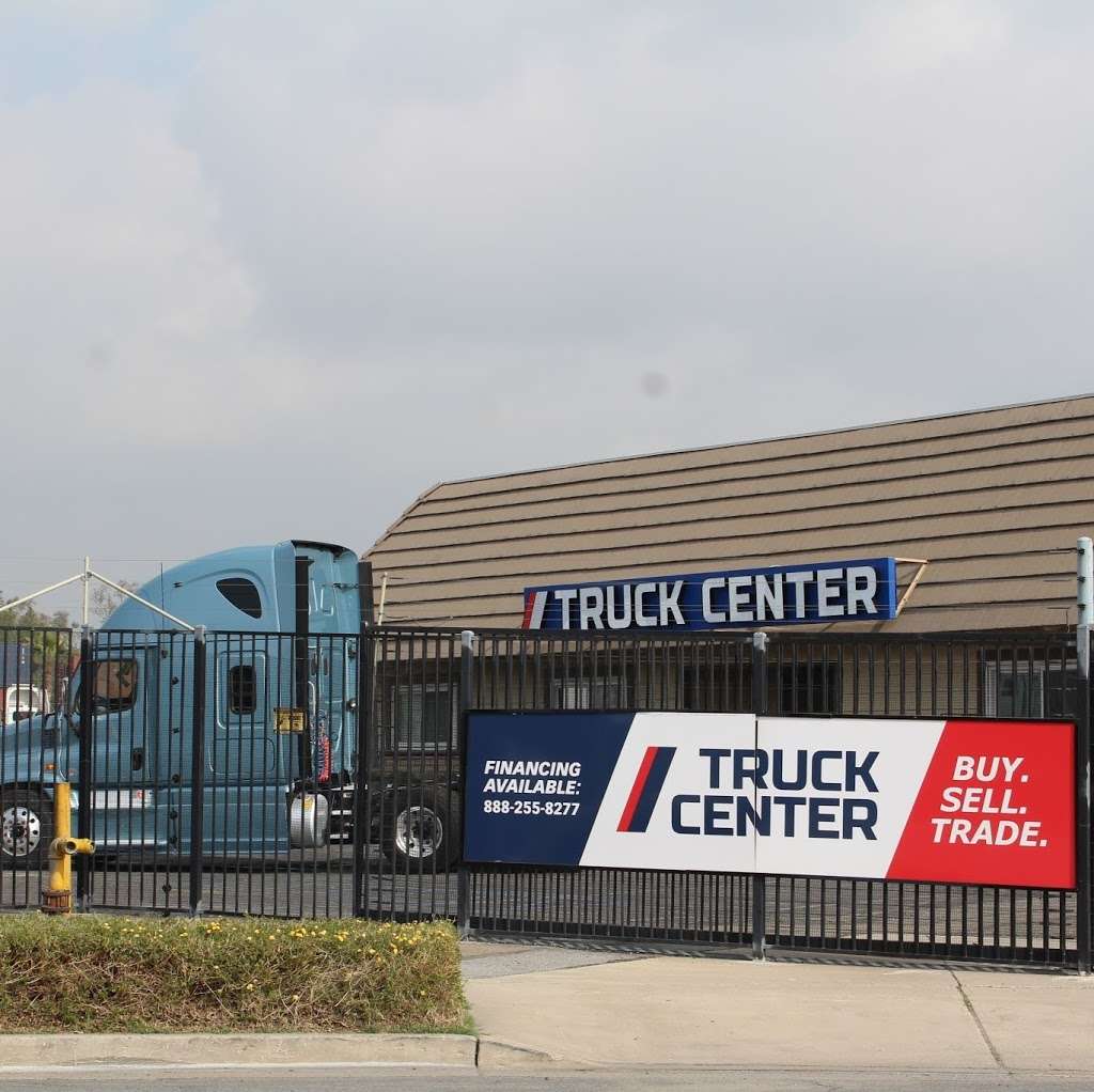 Truck Center | 10375 Beech Ave, Fontana, CA 92337, USA | Phone: (909) 623-7157