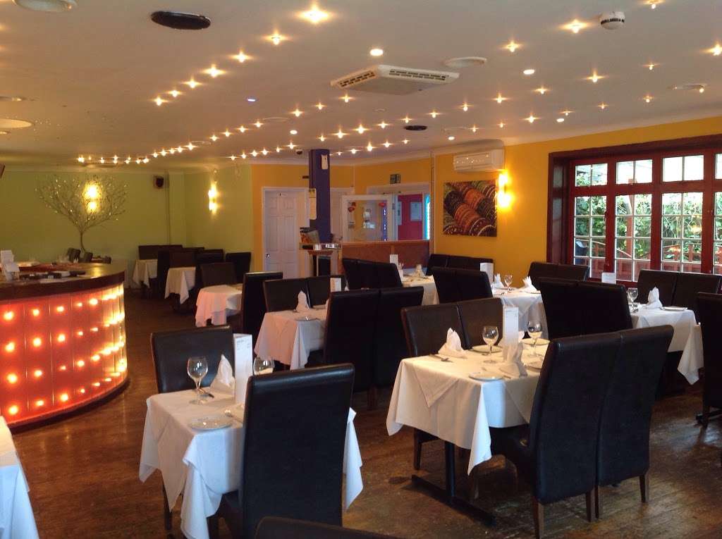 Lazzat | Meopham Kent, Meopham, Wrotham TN15 7JS, UK | Phone: 01732 822213