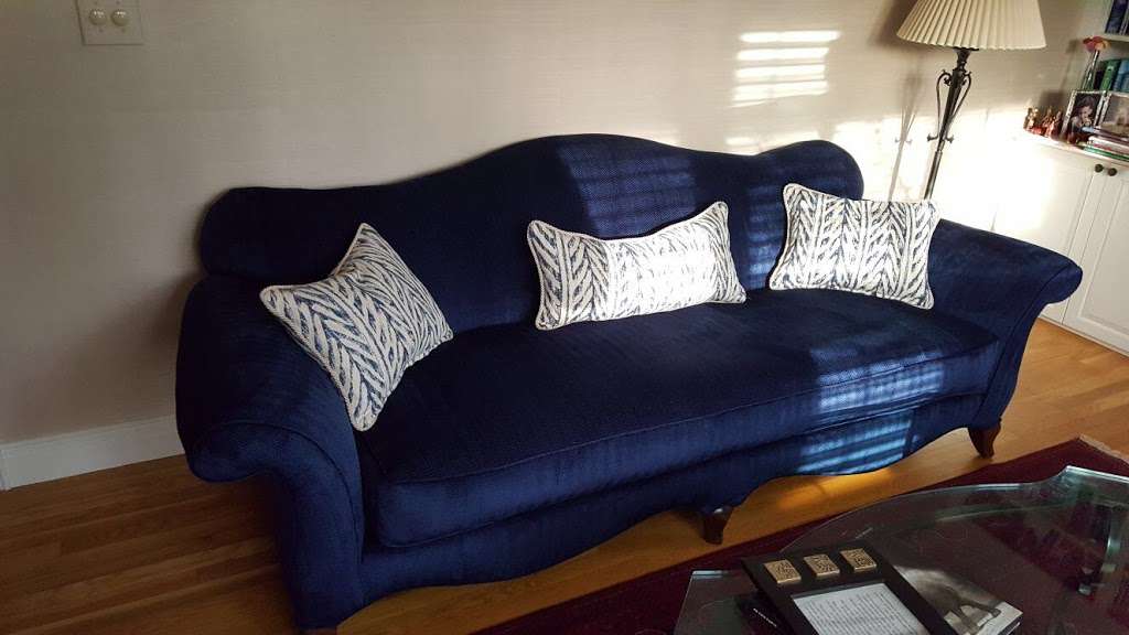 Central Upholstery | 84 Turnpike Rd, Southborough, MA 01772, USA | Phone: (508) 481-8377