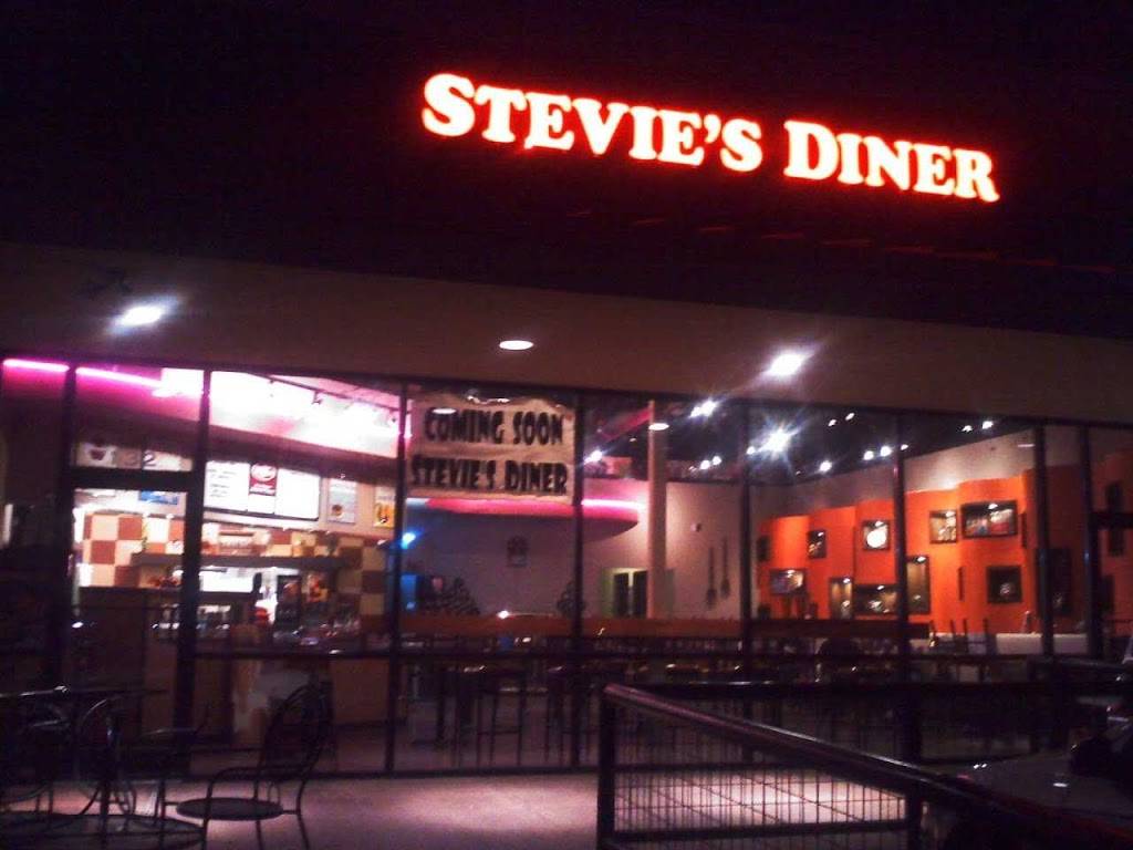 Stevies Diner | 5500 N Tarrant Pkwy #132, Fort Worth, TX 76244, USA | Phone: (817) 656-0822