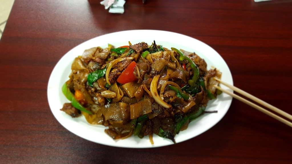 Thai Cuisine | 1756 E Carson St, Carson, CA 90745, USA | Phone: (310) 707-9703