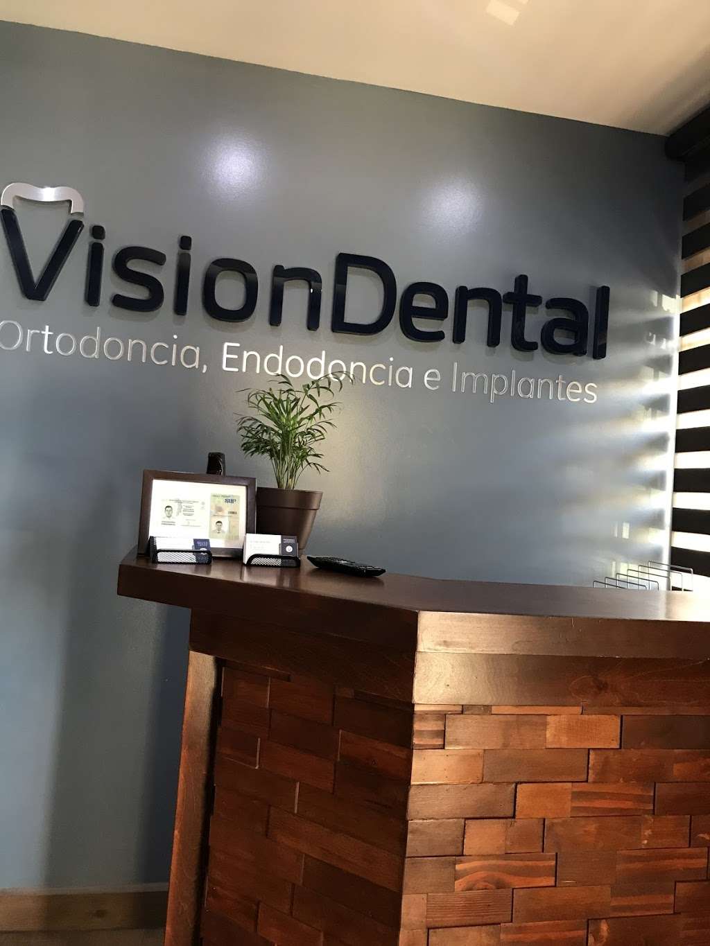 Visiondental | 1 fracc. 22024, Av. de Las Americas Ote. 4230, Colinas de Agua Caliente, 22024 Tijuana, B.C., Mexico | Phone: 664 681 9136